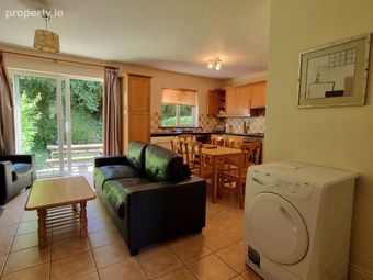 Student Specific Accommodation Kerrylee, Killeen, Oakpark, Tralee, Co. Kerry - Image 2