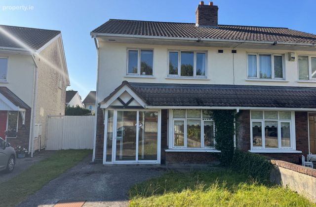 71 Burnell Park Lawn, Dublin 15, Carpenterstown, Dublin 15 - Click to view photos