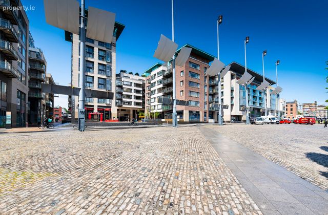 Apartment 17, Block E1, Smithfield Market, Smithfield, Dublin 7 - Click to view photos