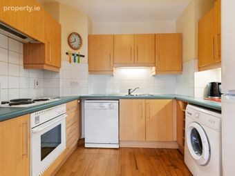 17 Dundrum Castle House, Dundrum, Dublin 16, Dundrum, Dublin 16 - Image 4