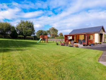 Drumaveg, Moycullen, Co Galway, Moycullen, Co. Galway - Image 3