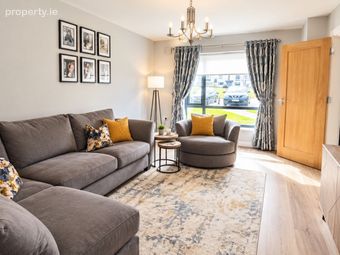 3 College View Green, Castlebar, Castlebar, Co. Mayo - Image 3