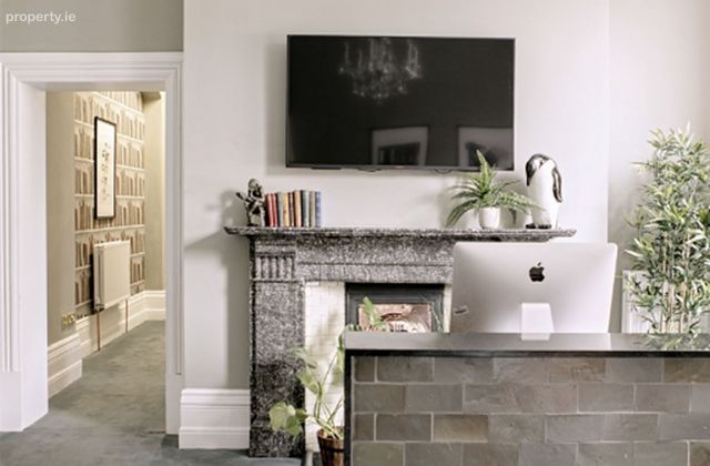 15 -18 Earlsfort Terrace, Saint Kevin's, Dublin 2, Dublin 2 - Click to view photos