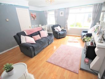 14 Green Isle Court, Clondalkin, Clondalkin, Dublin 22 - Image 4