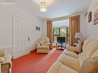 4 Parklea Court, Model Farm Road, Co. Cork - Image 4