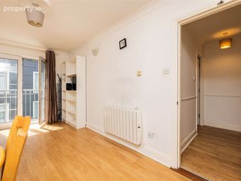 Apartment 6, Aston Abbey, 10 Aston Quay, Temple Bar, Dublin 2 - Image 3