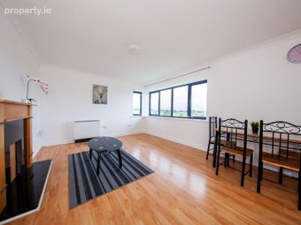 102 Allendale Square, Clonsilla, Dublin 15 - Image 3