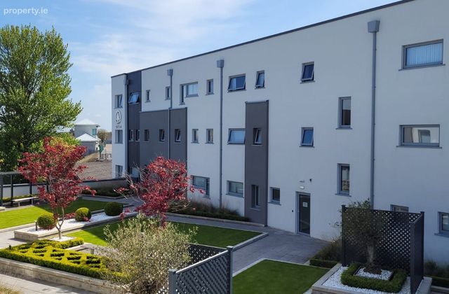 Behan House, Arden Road, Tullamore, Co. Offaly - Click to view photos