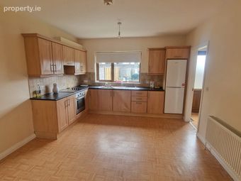 18 The Maples, Ballyhaunis, Ballyhaunis, Co. Mayo - Image 4