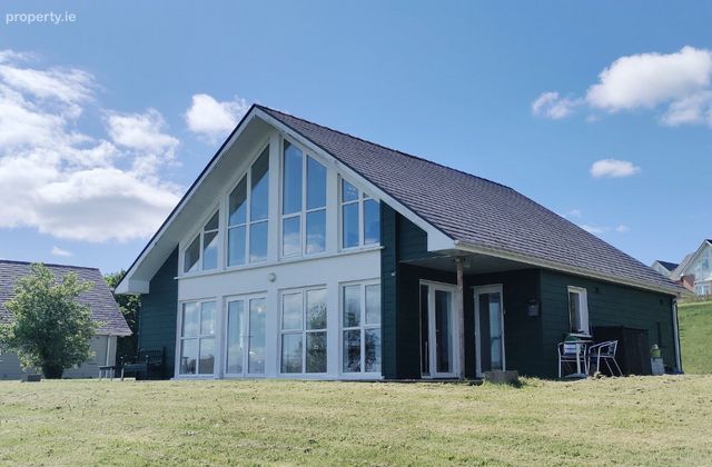 15 Riverrun, Lough Dooley, Belturbet, Co. Cavan, Belturbet, Co. Cavan - Click to view photos
