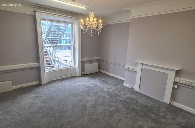 23 Fitzwilliam Street Upper, Dublin 2 - Click to view photos