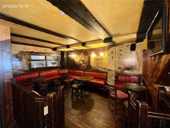 An T&aacute;in Bar, Market Square, Ballinasloe, Co. Galway, Ballinasloe, Co. Galway - Image 2