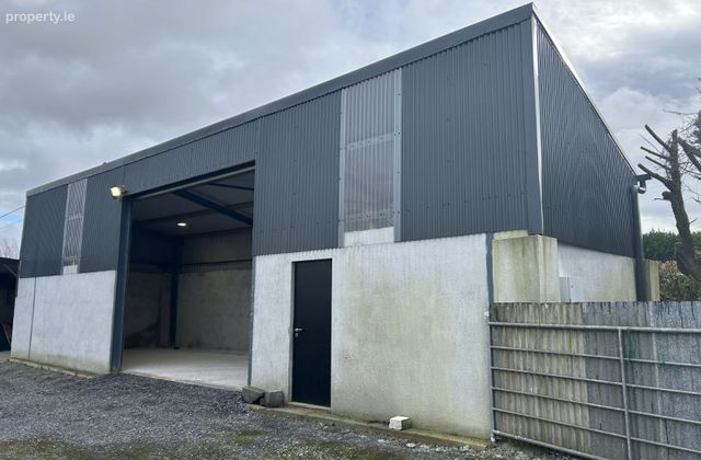 Glenmore, Turloughmore, Athenry, Co. Galway - Click to view photos