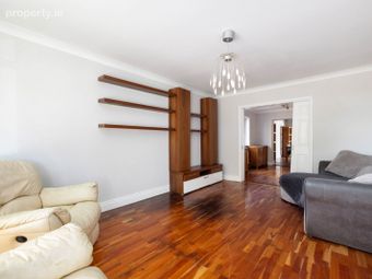 73 Mount Eagle View, Dublin 18, Leopardstown, Dublin 18 - Image 3