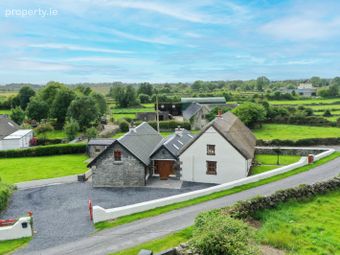 Oak Cottage, Lisheenoran, Annaghdown, Co. Galway, Annaghdown, Co. Galway