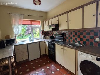 14a Lioscarrig Court, Caherslee, Tralee, Co. Kerry - Image 3