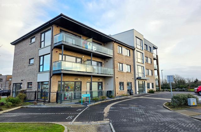 Apartment Tuairin, Rosshill, Co. Galway - Click to view photos