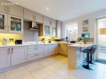 28 Park Avenue, Miller's Glen, Swords, Co. Dublin - Image 4
