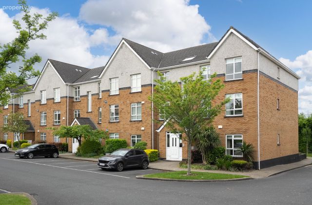 65 Parklands Court, Dublin 24, Ballycullen, Dublin 24 - Click to view photos