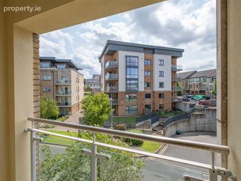 Apartment 15, Oak House, Carrickmines, Dublin 18 - Image 4
