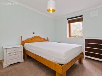 8 Beauparc Downs, Monkstown Valley, Monkstown, Co. Dublin, Monkstown, Co. Dublin - Image 5