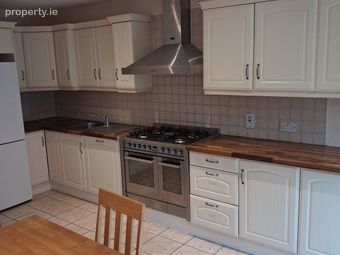 16 The Stables, Coolroe, Ballincollig, Cork, Ballincollig, Co. Cork - Image 3