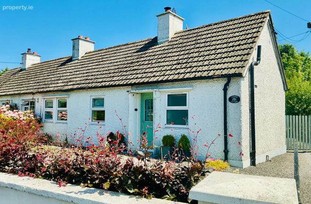 Garden Cottage, Cloneygowan, Clonygowan, Co. Offaly - Click to view photos