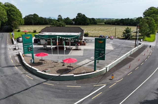 Scanlons Supermarket &amp; Filling Station, Barrys Cross, Grange, Kilmallock, Co. Limerick, Grange, Co. Limerick - Click to view photos