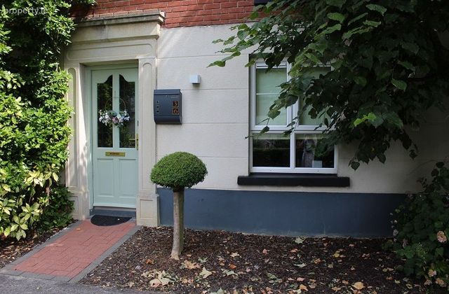 36 Boulevard, Bellgree, Tyrrelstown, Dublin 15 - Click to view photos