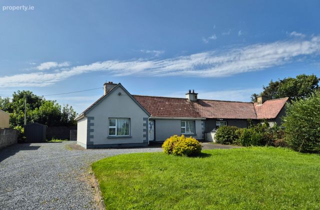 Newtown, Doonbeg, Co. Clare - Click to view photos