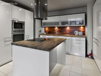 One Beacon Apartments, Beacon One, Sandyford, Dublin 18 - Image 2