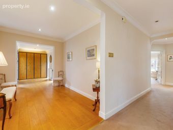 Bizville, 27 Hillside Drive, Rathfarnham, Dublin 14, Dublin 14 - Image 4