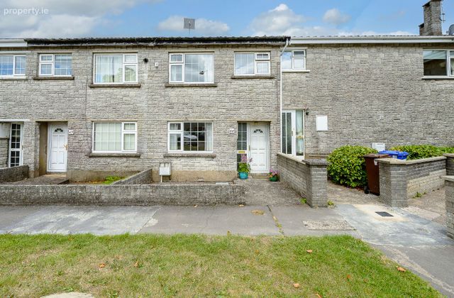 44 Greenhills Court, Douglas, Co. Cork - Click to view photos