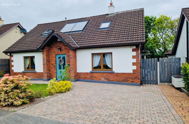 64 Ard D&uacute;n, Kells Road, Kingscourt, Co. Cavan - Click to view photos
