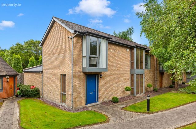 House 14, 150 Howth Road, Clontarf, Dublin 3 - Click to view photos