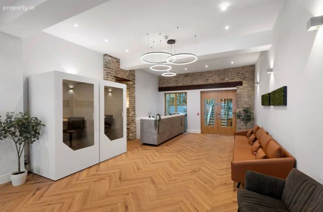 42 Westland Row, Dublin 2 - Click to view photos