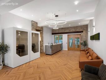 42 Westland Row, Dublin 2