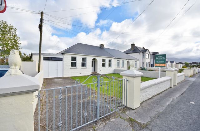 1 Pluckeen, Caherslee, Tralee, Co. Kerry - Click to view photos