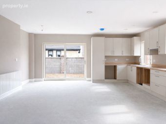 2 Latchford Gardens, Castaheany, Clonee, Dublin 15 - Image 5