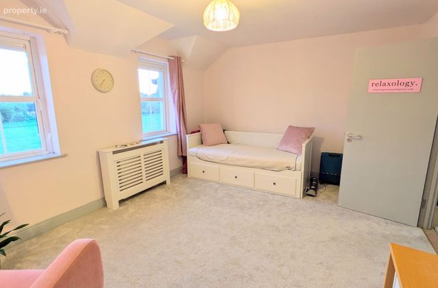 Park Lane, Carrick-on-shannon,co. Leitrim, Carrick-on-Shannon, Co. Leitrim - Click to view photos