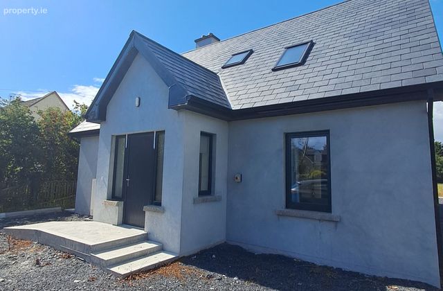 Stradbally North, Clarinbridge, Kilcolgan, Co. Galway - Click to view photos