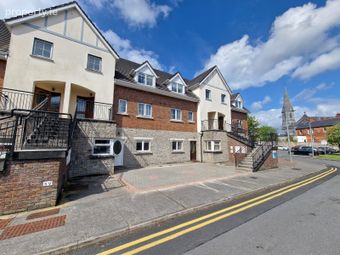 6 Cathedral Court, Clare Road, Ennis, Co Clare, Ennis, Co. Clare - Image 2