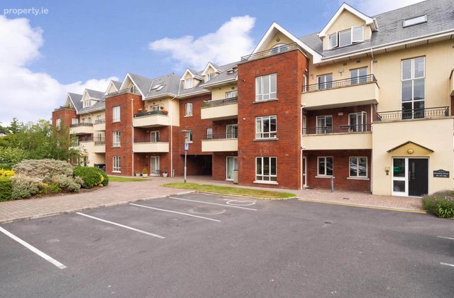 Penthouse @ 45 Ballintyre Square, Ballinteer, Dublin 16, Ballinteer, Dublin 16 - Click to view photos