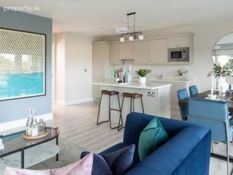 2-bedroom Penthouse Apartment, Cualanor Crescent, Dun Laoghaire, Co. Dublin - Image 3