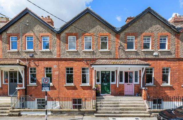 15 Seafort Parade, Blackrock, Booterstown, Co. Dublin - Click to view photos