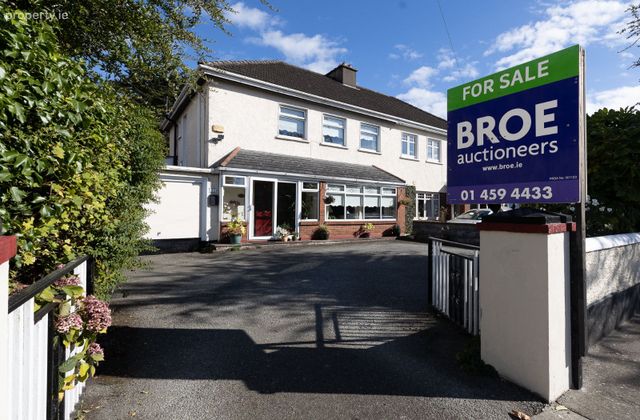 33 New Road, Clondalkin, Dublin 22 - Click to view photos