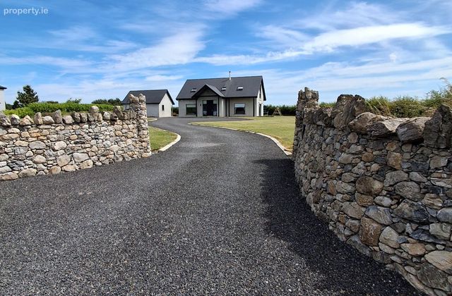 Shanaclough, Adare, Co. Limerick - Click to view photos