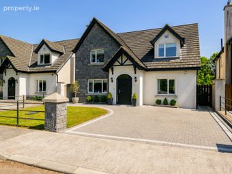 2 The Burrows, Eastham Road, Bettystown, Co. Meath