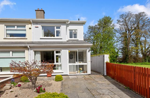 16 Somerton, Rochestown Avenue, Dun Laoghaire, Co Dublin, Dun Laoghaire, Co. Dublin - Click to view photos