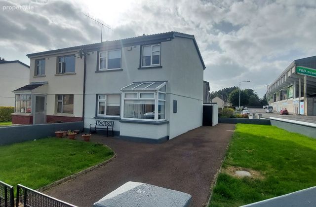 82 Childers Park, Thurles, Co. Tipperary - Click to view photos